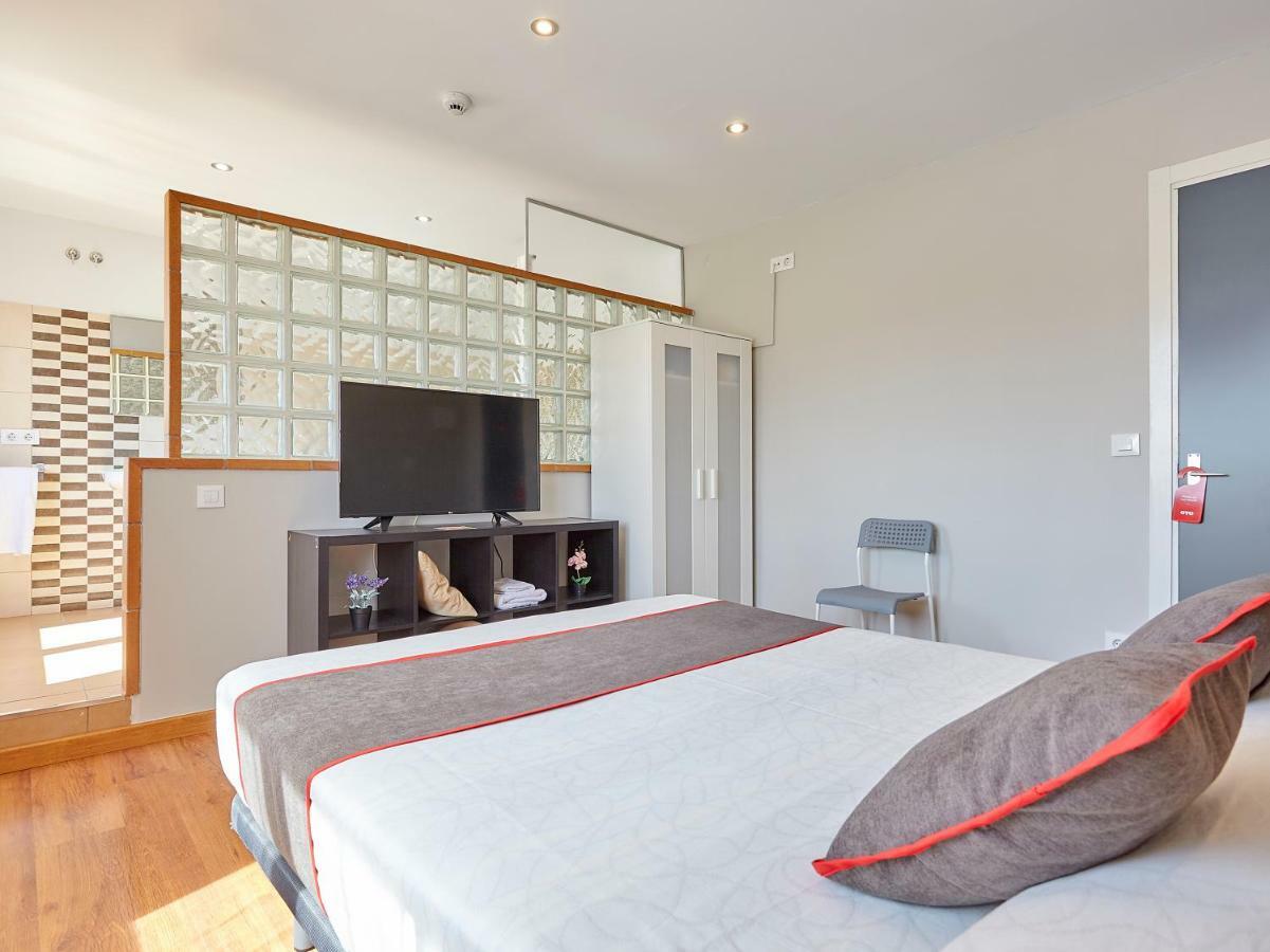 Hostal Mas Ferrer Cornellá de Terri Kültér fotó
