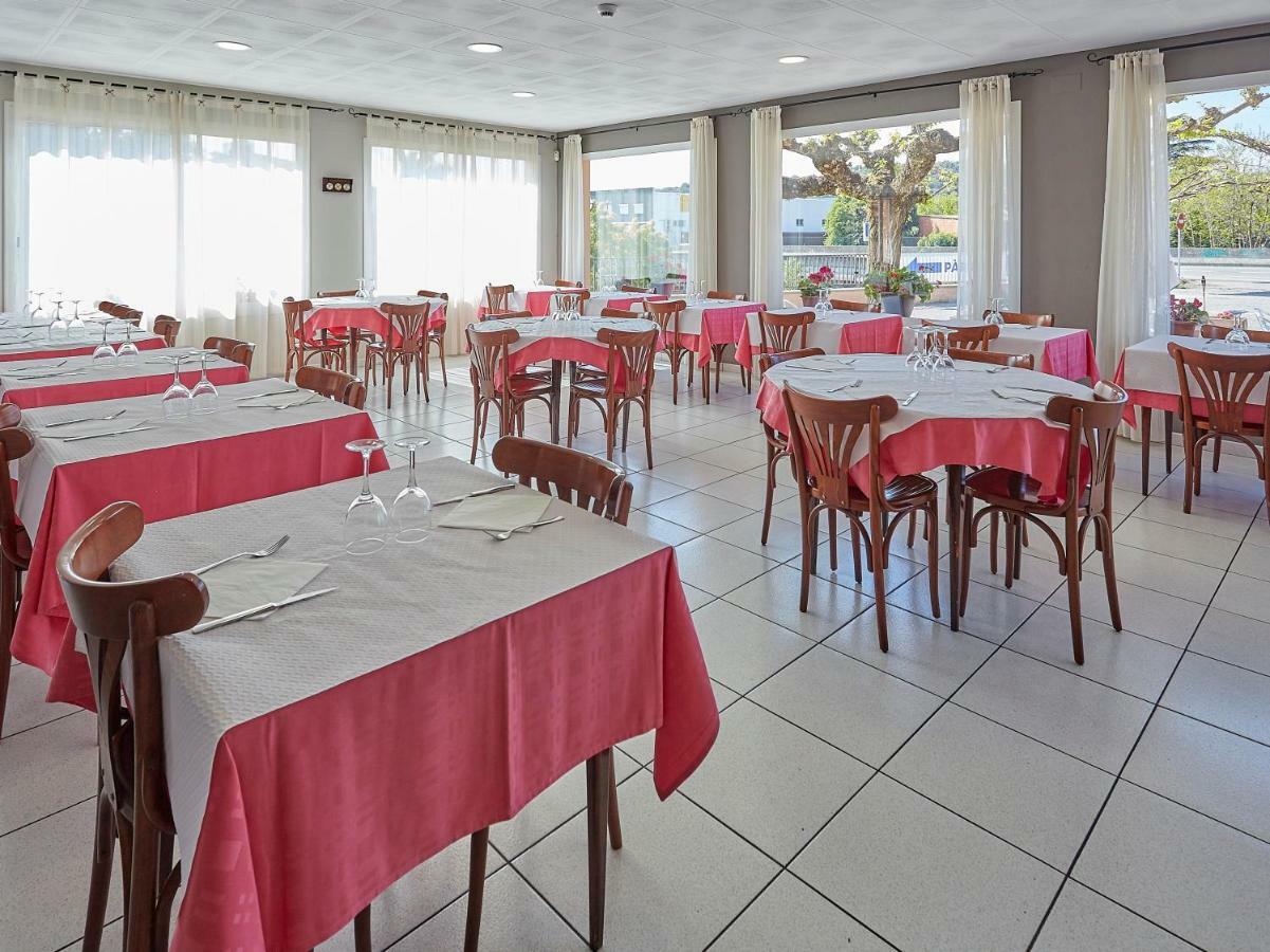 Hostal Mas Ferrer Cornellá de Terri Kültér fotó